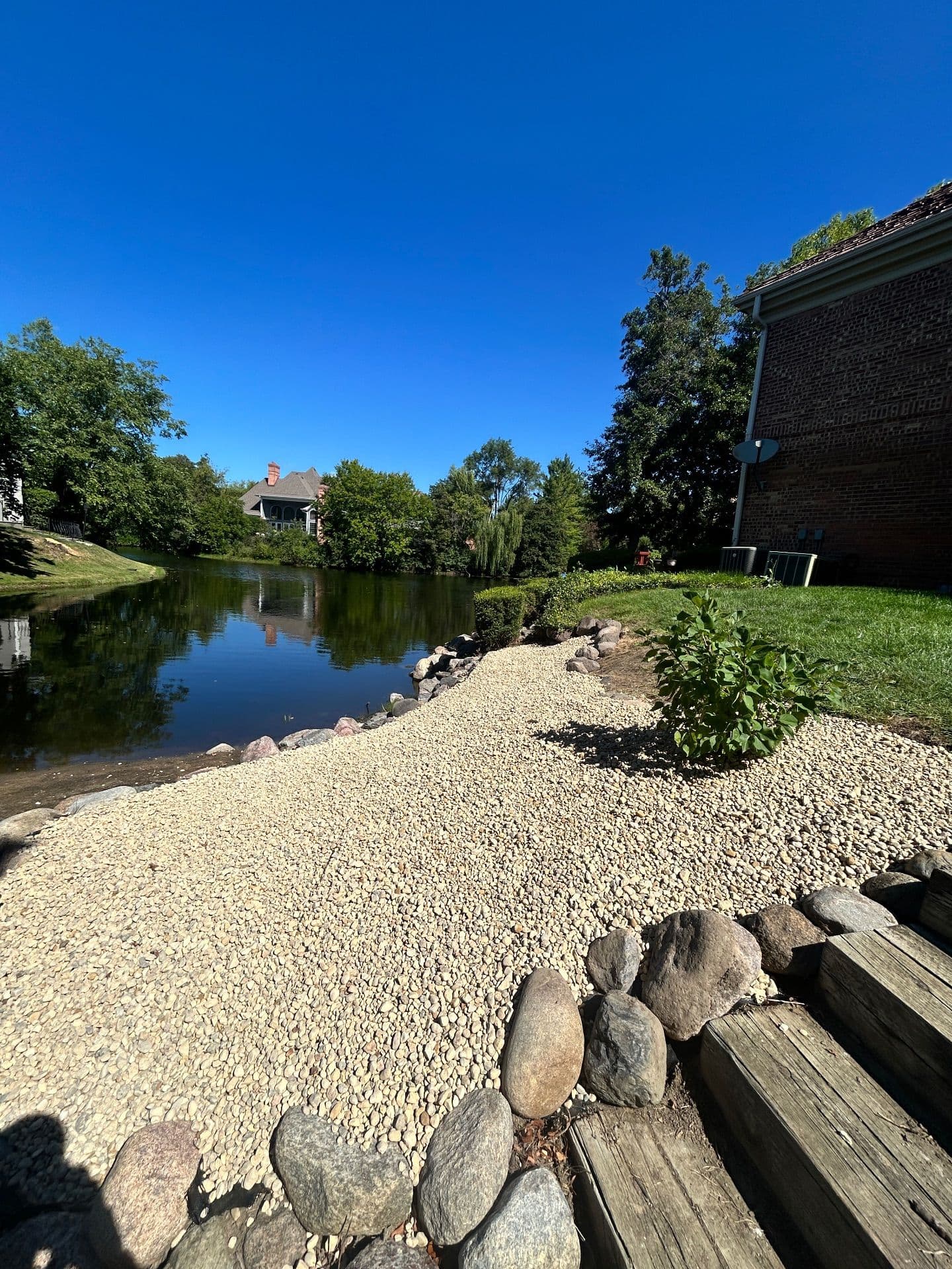 Gallery photos for Breathtaking Landscape Transformation with River Rock: Image #3