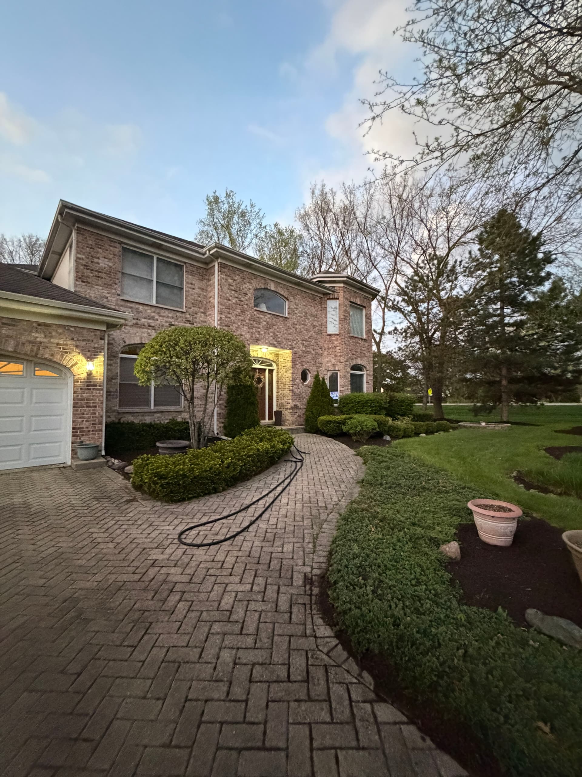 Gallery photos for 30 Yards of Dyed Brown Mulch Installed in Barrington: Image #1