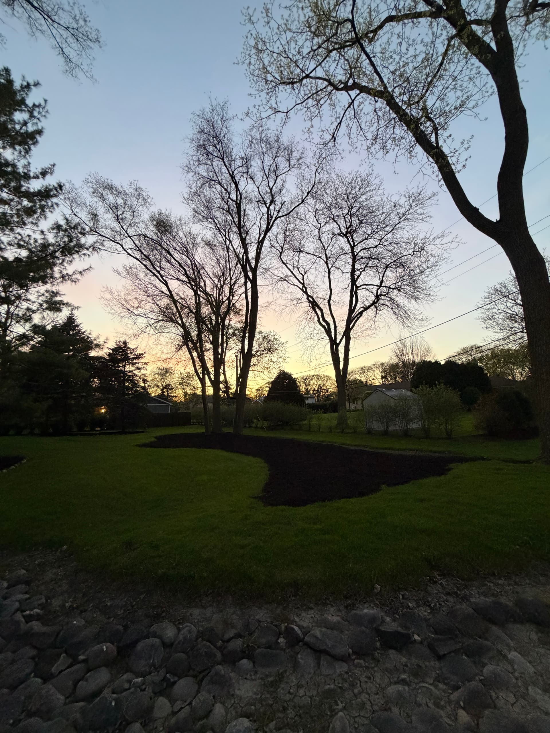 Gallery photos for 30 Yards of Dyed Brown Mulch Installed in Barrington: Image #5