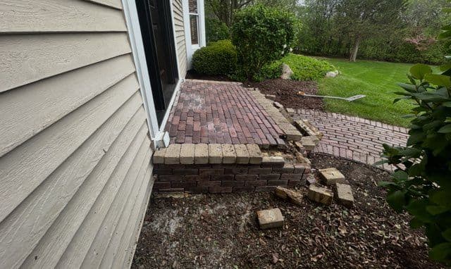 Gallery photos for Stunning Porch Revamp with Unilock Pavers: Image #2