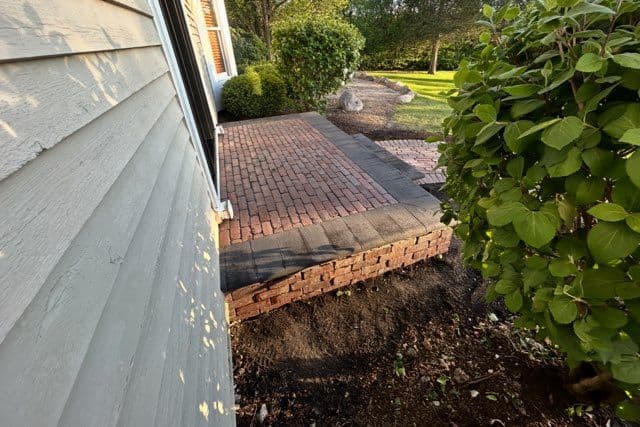 Gallery photos for Stunning Porch Revamp with Unilock Pavers: Image #3