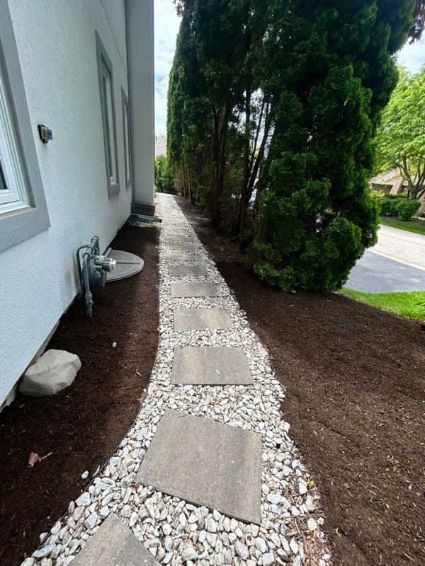 Gallery photos for Elegant Garden Pathway and Hedge Transformation: Image #1