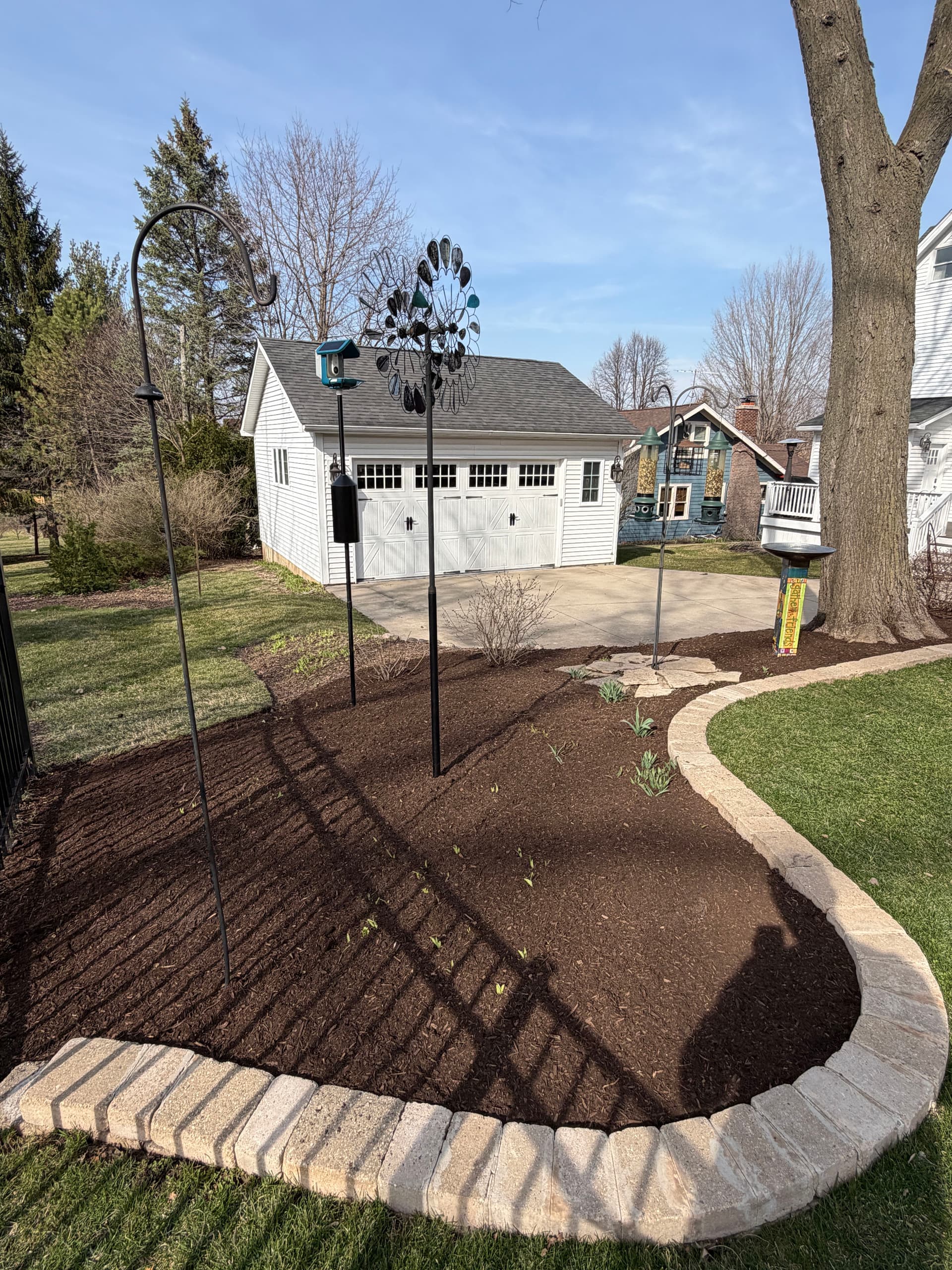 Gallery photos for Mulch Installation Brings New Life to Barrington Home: Image #3
