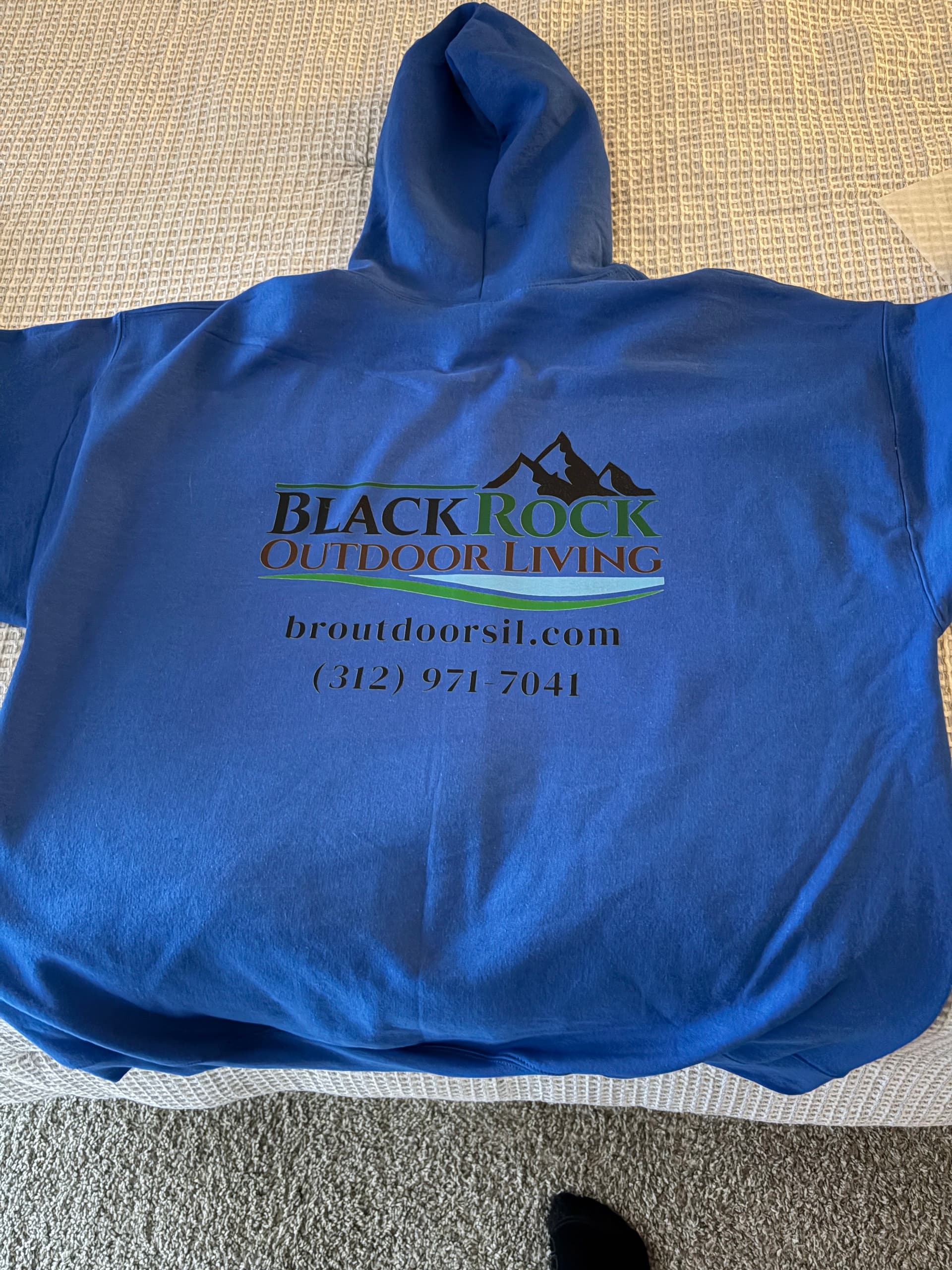 Gallery photos for New Uniforms for the BlackRock Outdoor Living Team: Image #2